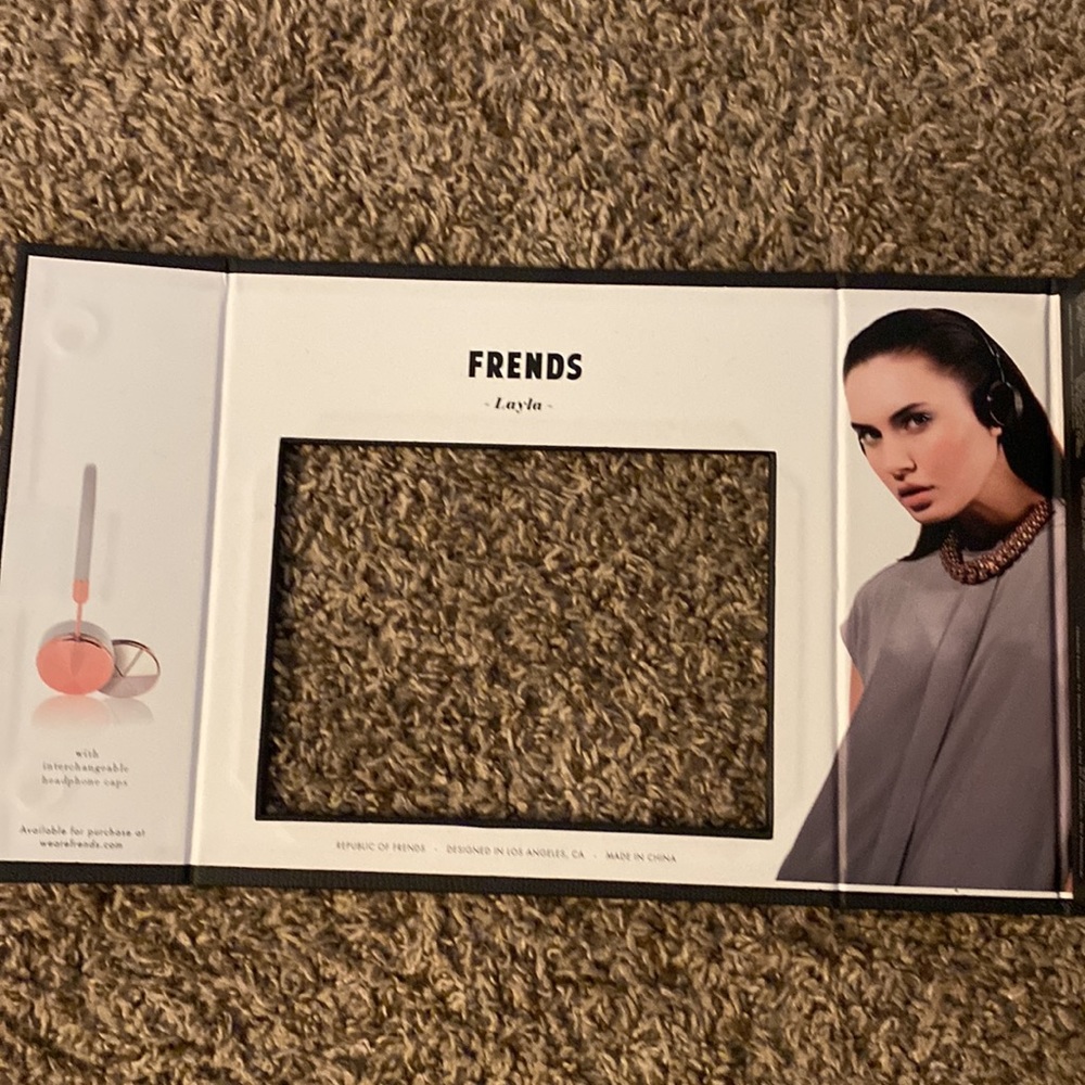 Frends Layla Oil Slick Designer Audio Accessories Headphones  new in box - Picture 3 of 13